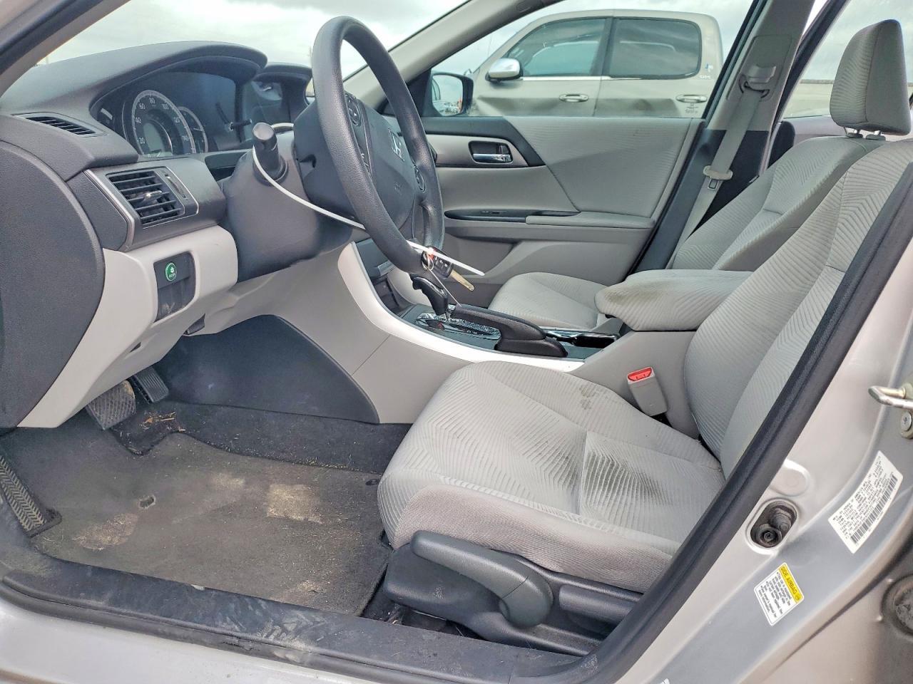 2015 HONDA ACCORD