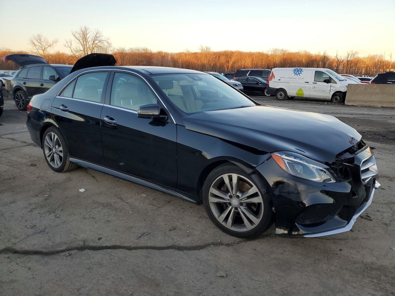 2015 MERCEDES-BENZ E-Class