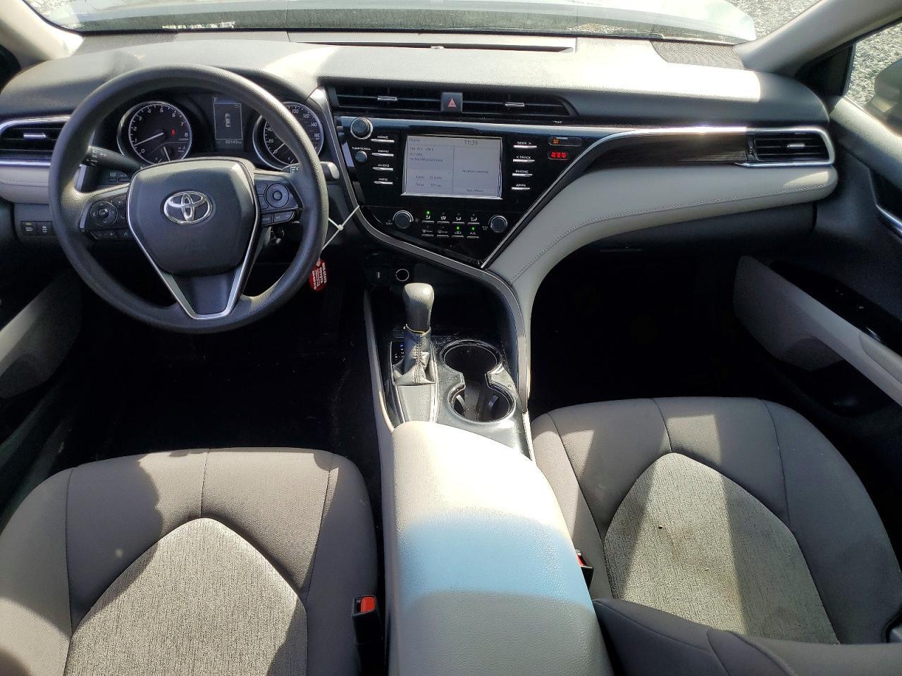 2018 TOYOTA CAMRY