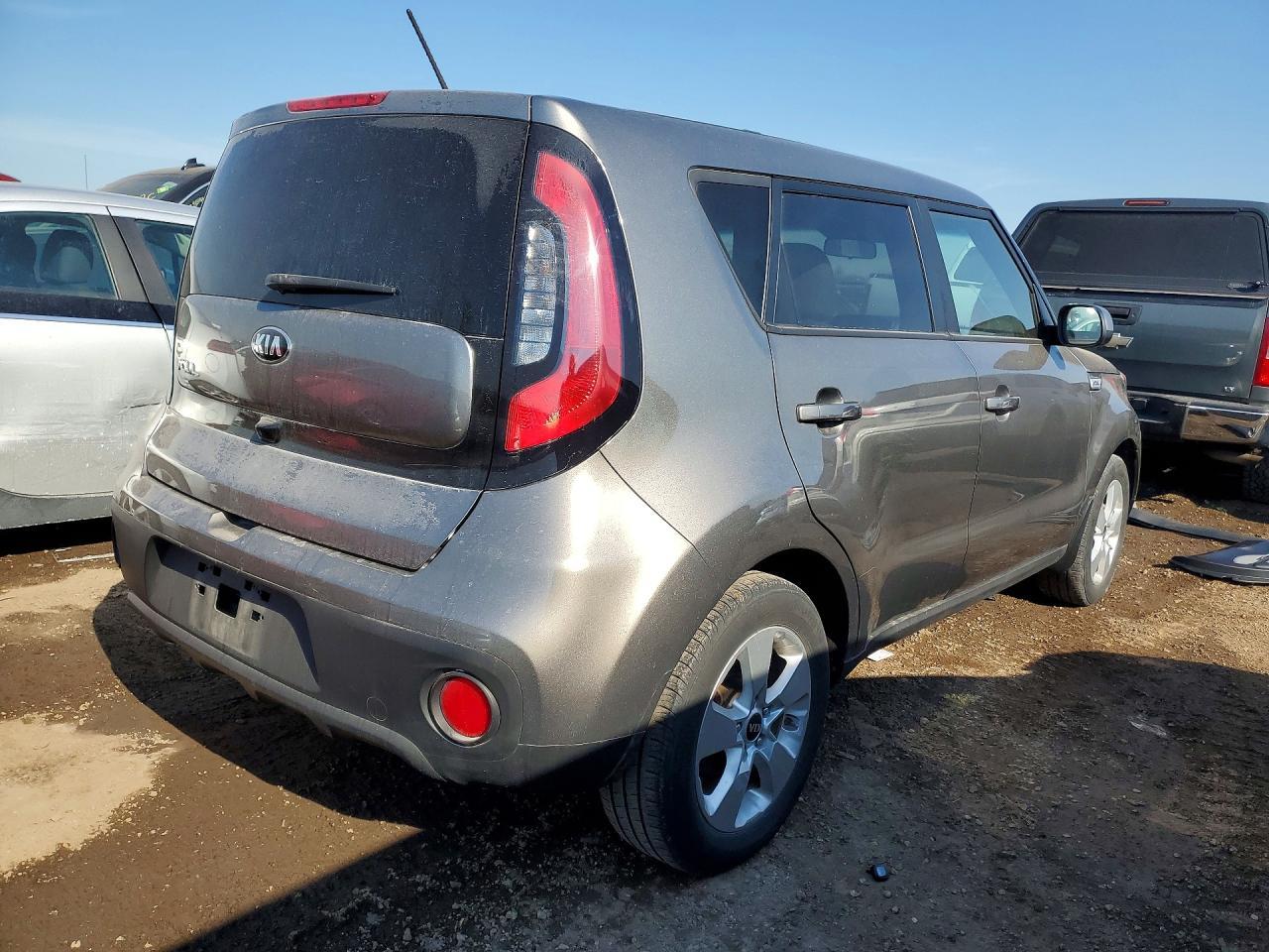 2019 KIA SOUL