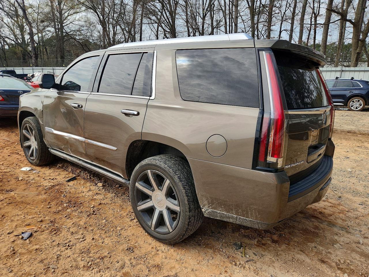 2016 CADILLAC ESCALADE