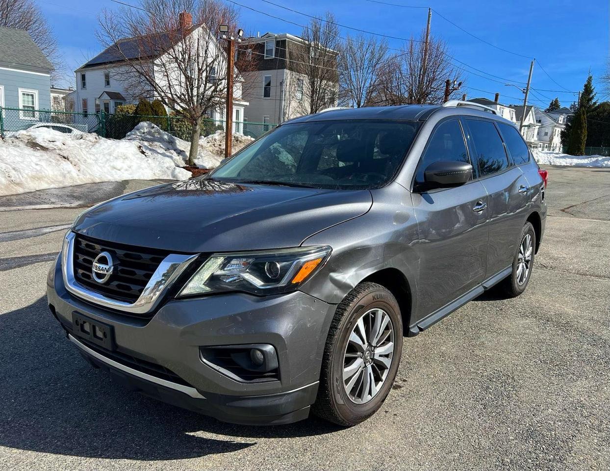 2017 NISSAN PATHFINDER