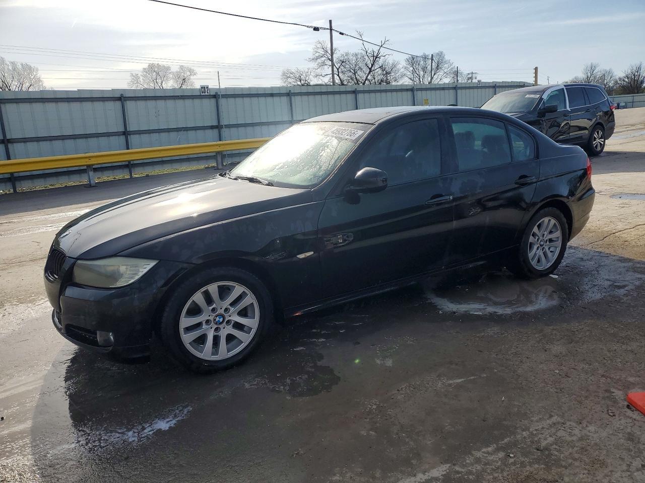 2011 BMW 3 SERIES