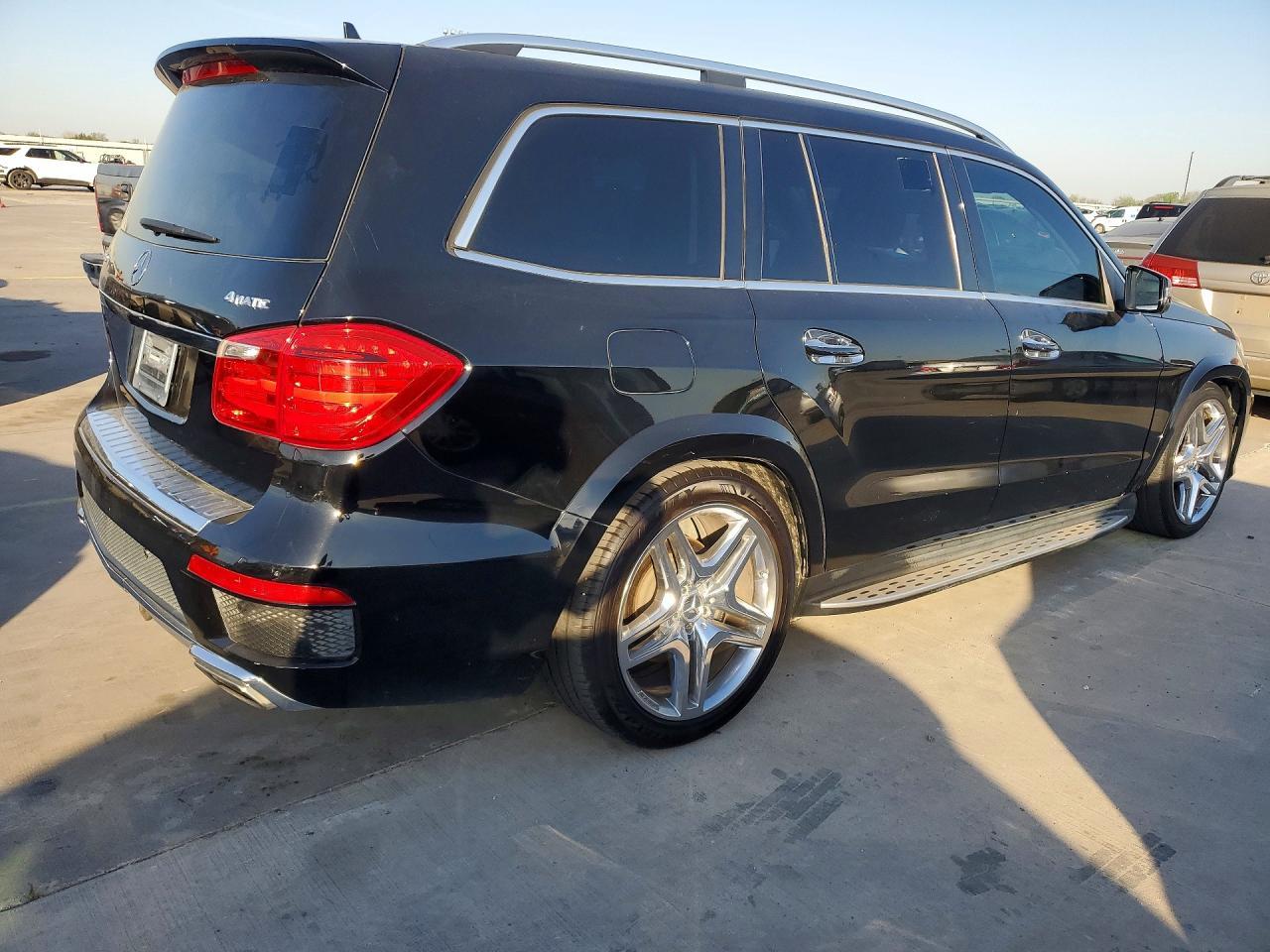 2015 MERCEDES-BENZ GL-Class