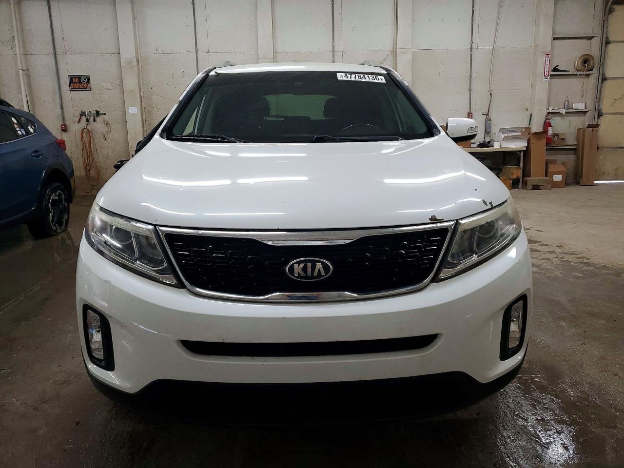 2015 KIA SORENTO