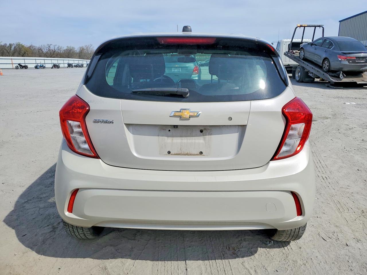 2019 CHEVROLET Spark