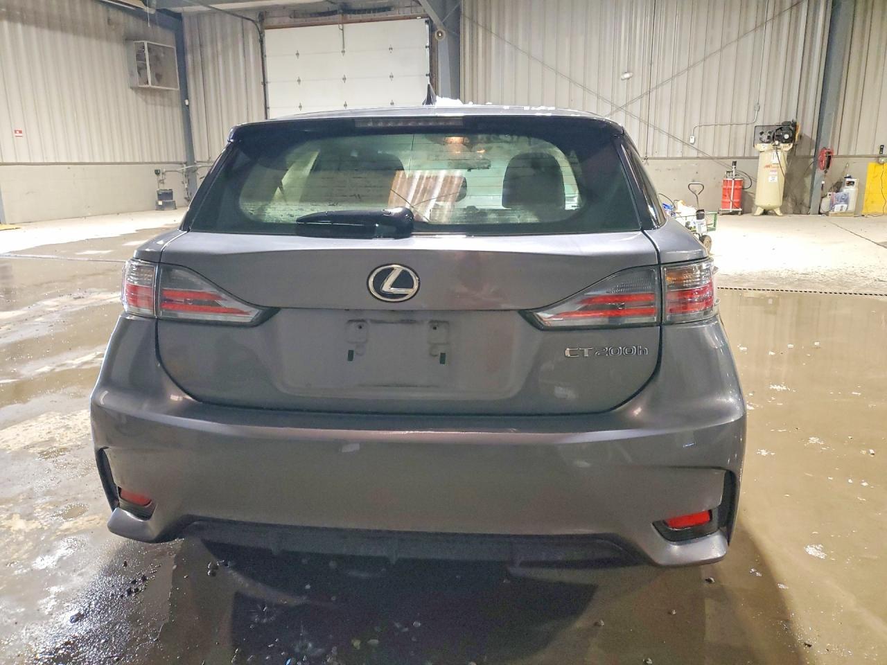 2015 LEXUS CT 200H