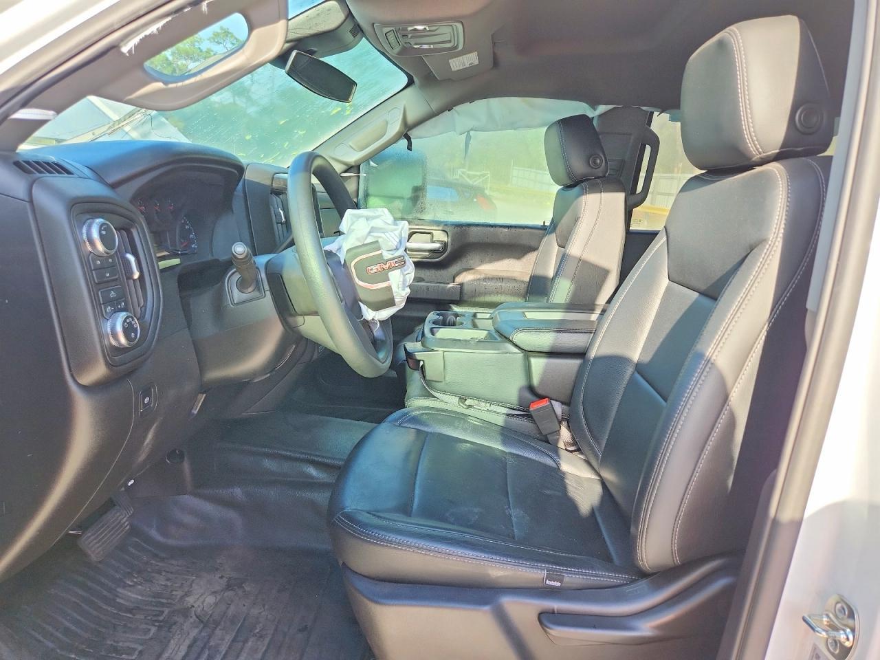 2025 GMC Sierra
