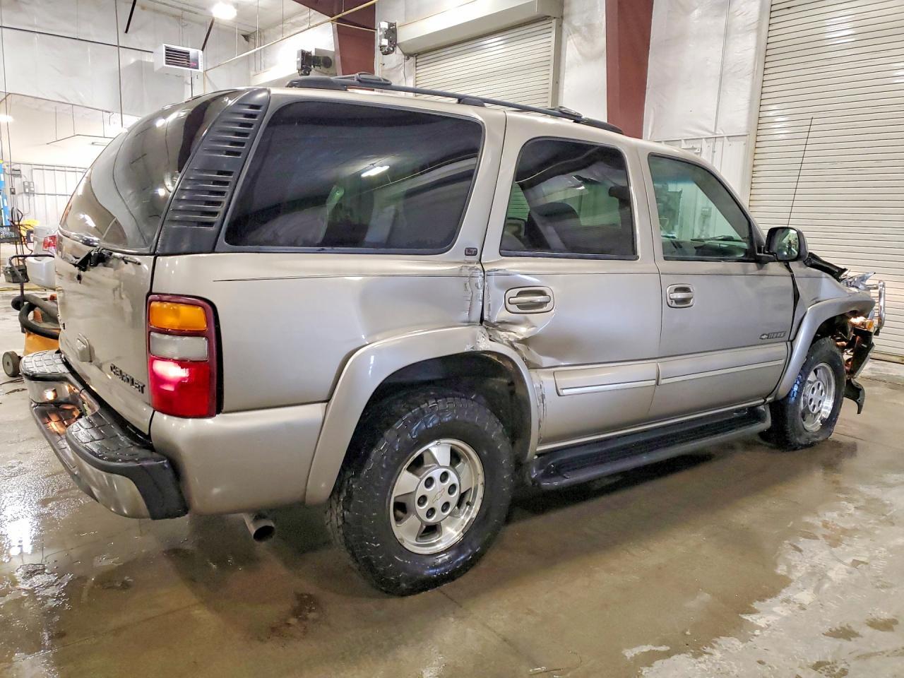 2002 CHEVROLET Tahoe