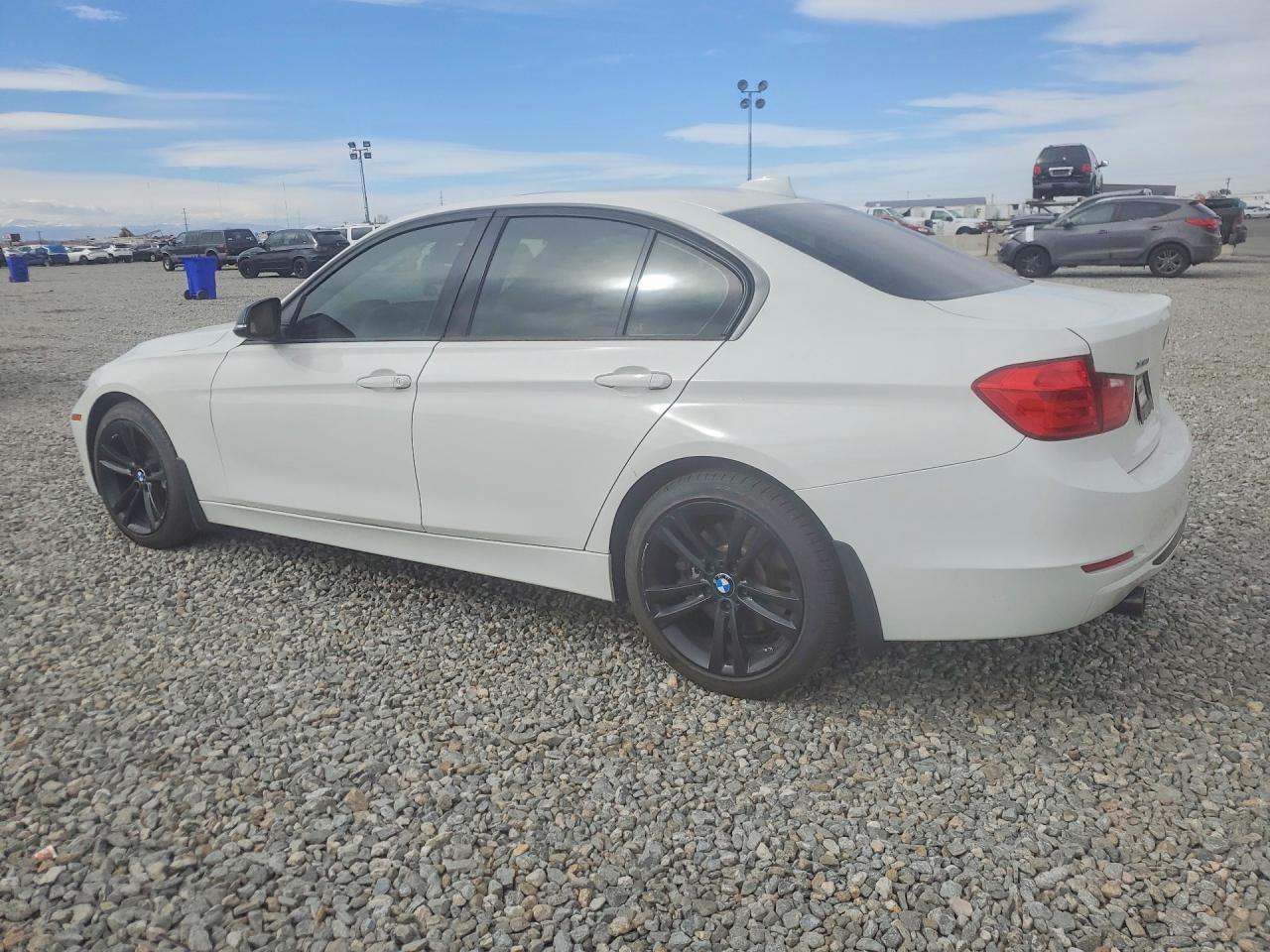 2013 BMW 3 SERIES