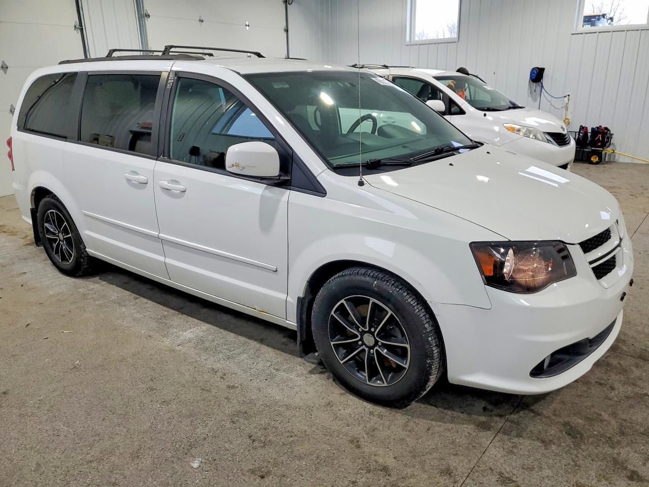 2017 DODGE GRAND CARAVAN