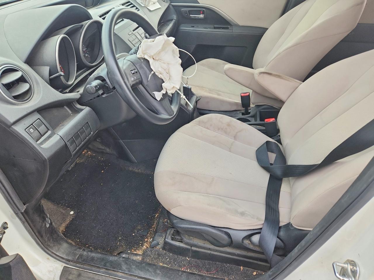 2014 MAZDA 5