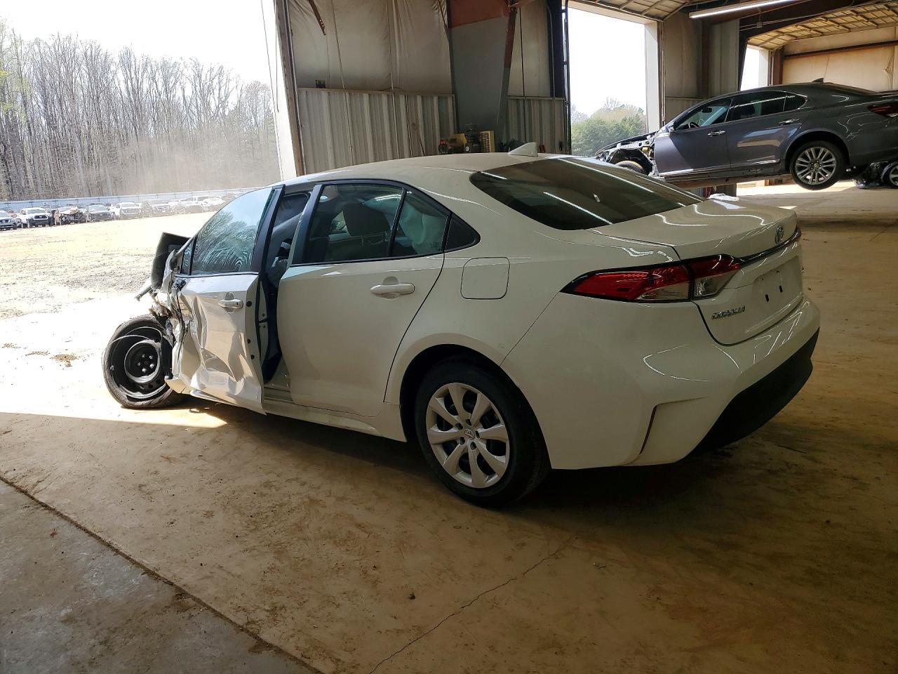 2026 TOYOTA COROLLA
