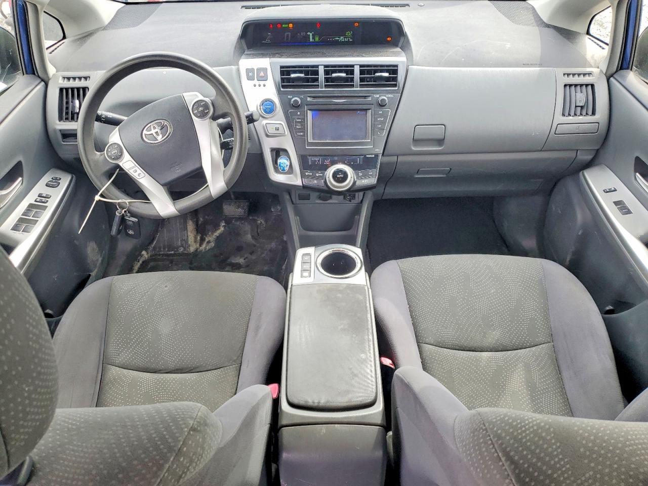 2014 TOYOTA PRIUS V