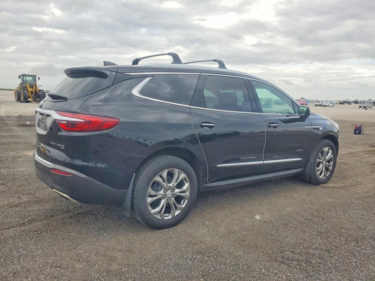 2018 BUICK ENCLAVE AVENIR