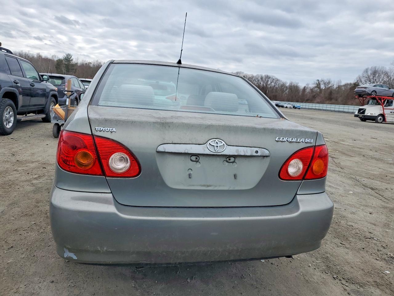 2004 TOYOTA COROLLA