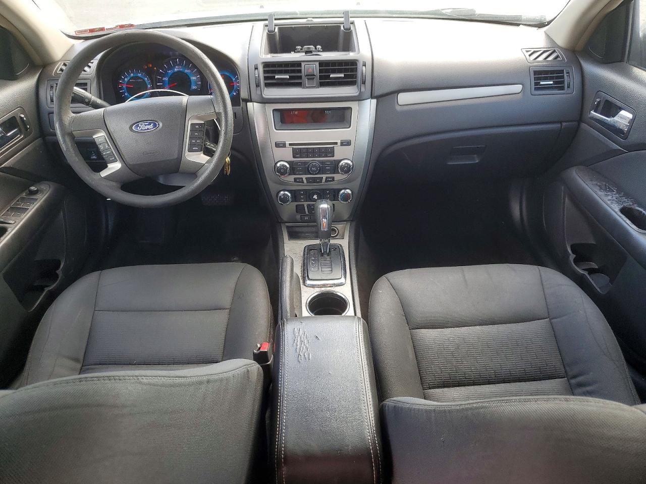 2011 FORD FUSION