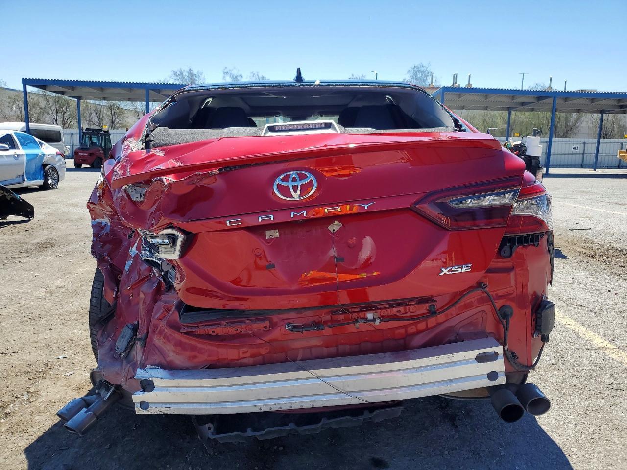 2024 TOYOTA CAMRY
