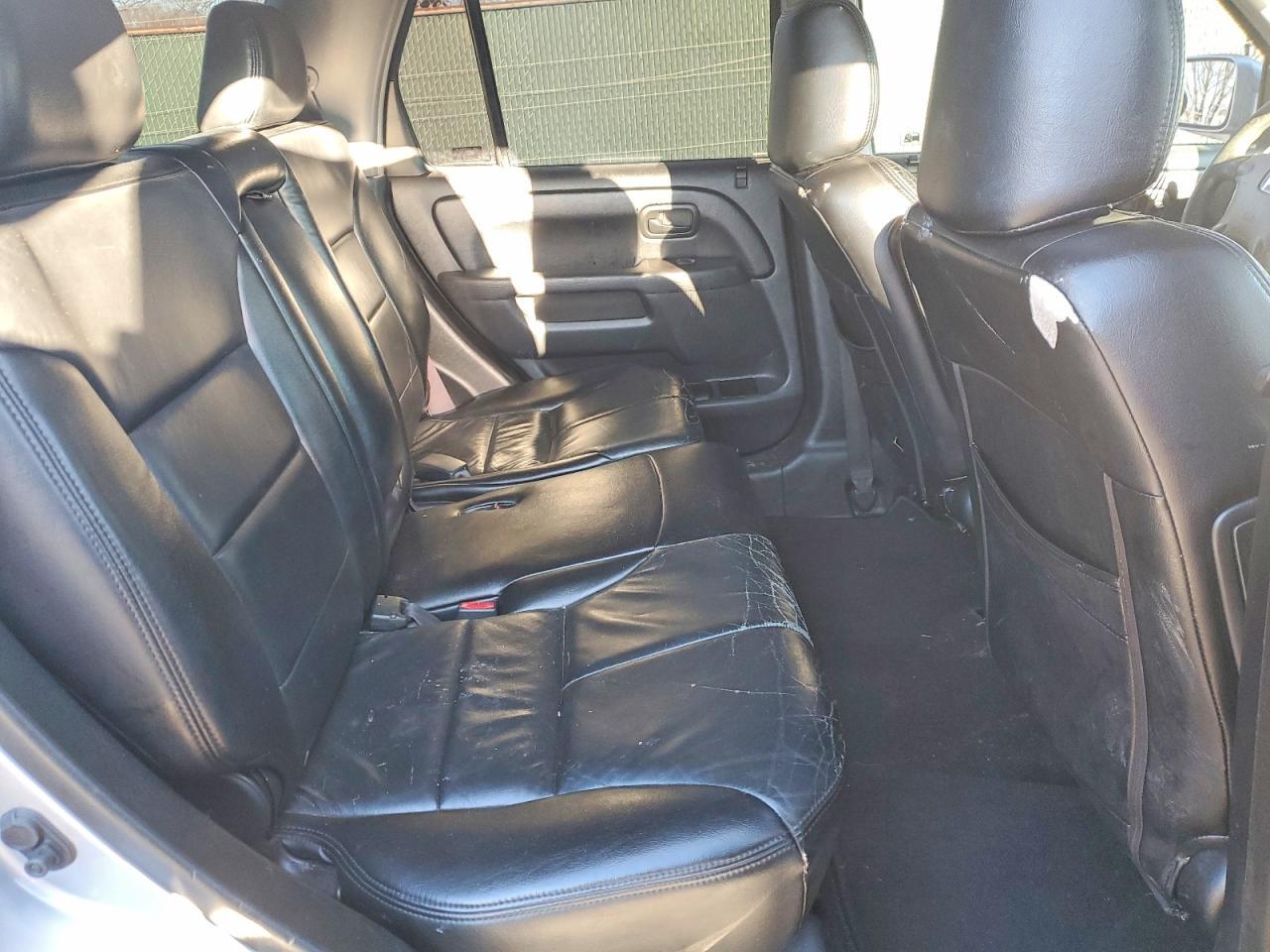 2004 HONDA CR-V