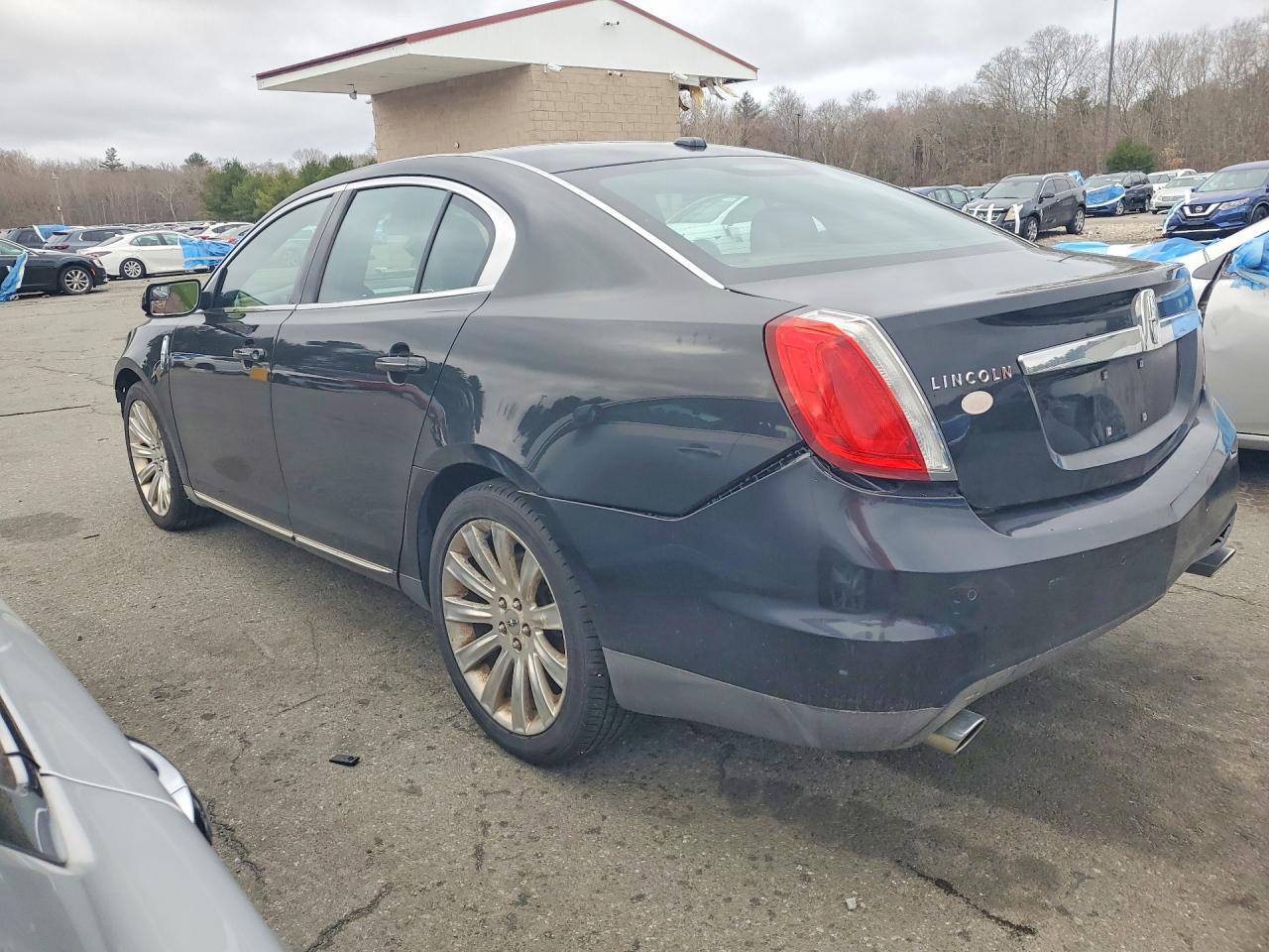 2011 LINCOLN MKS