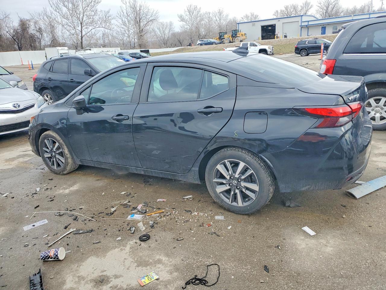 2021 NISSAN VERSA