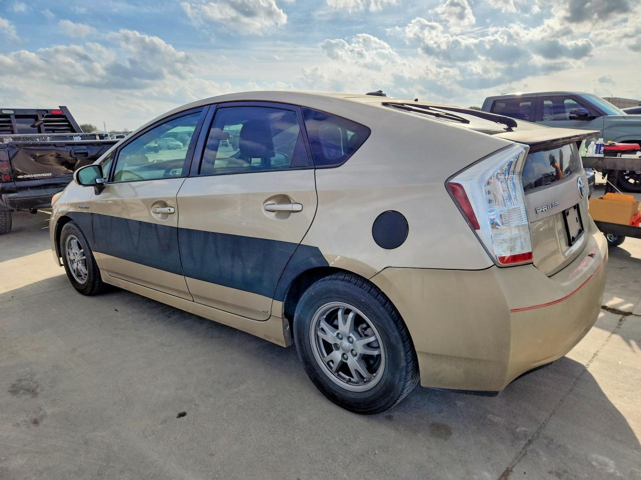 2010 TOYOTA PRIUS