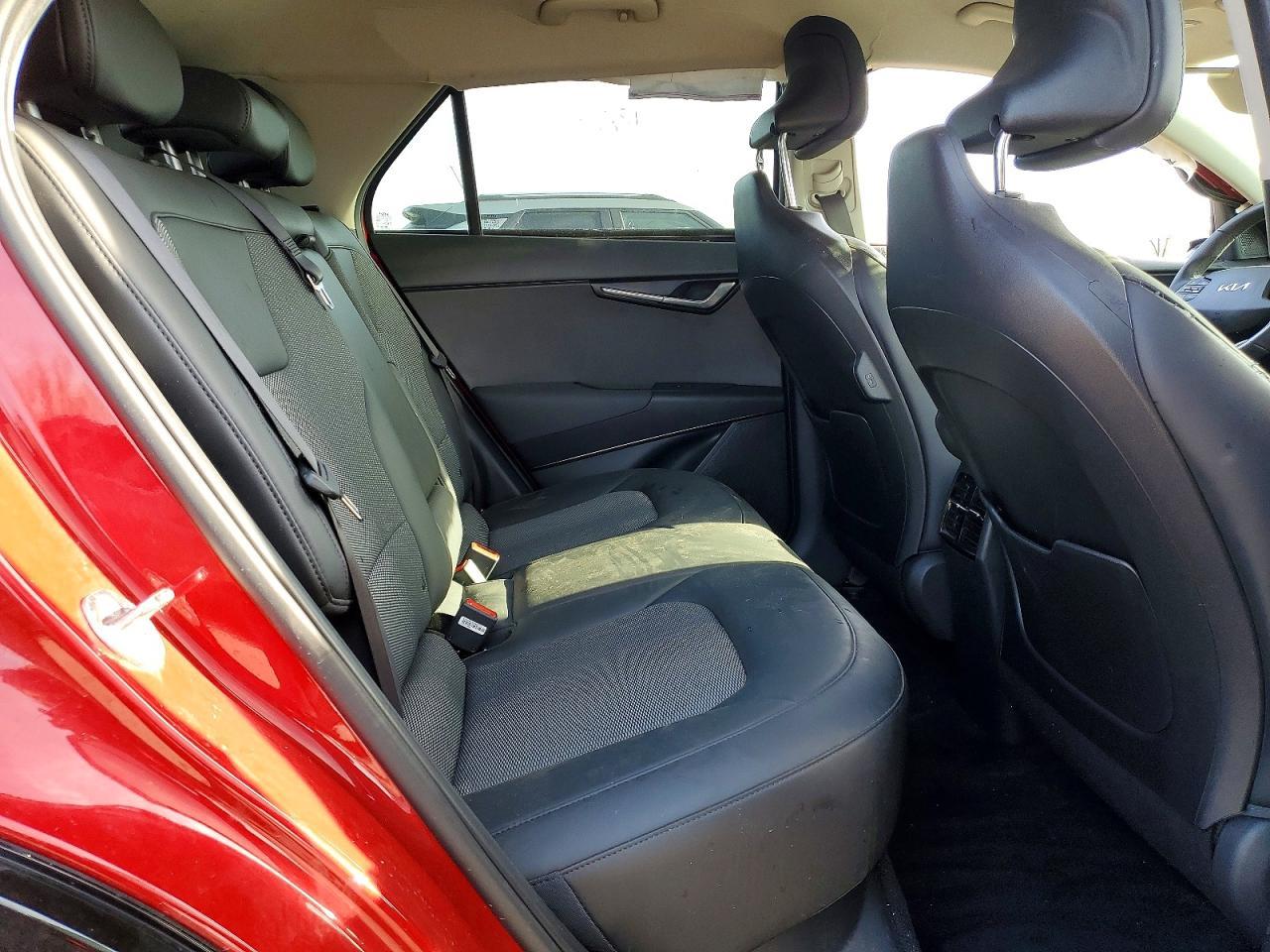 2024 KIA Niro
