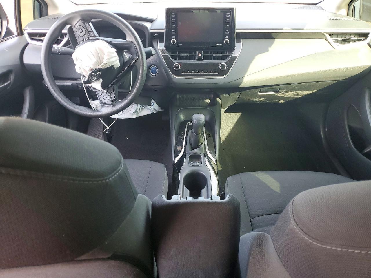 2022 TOYOTA COROLLA