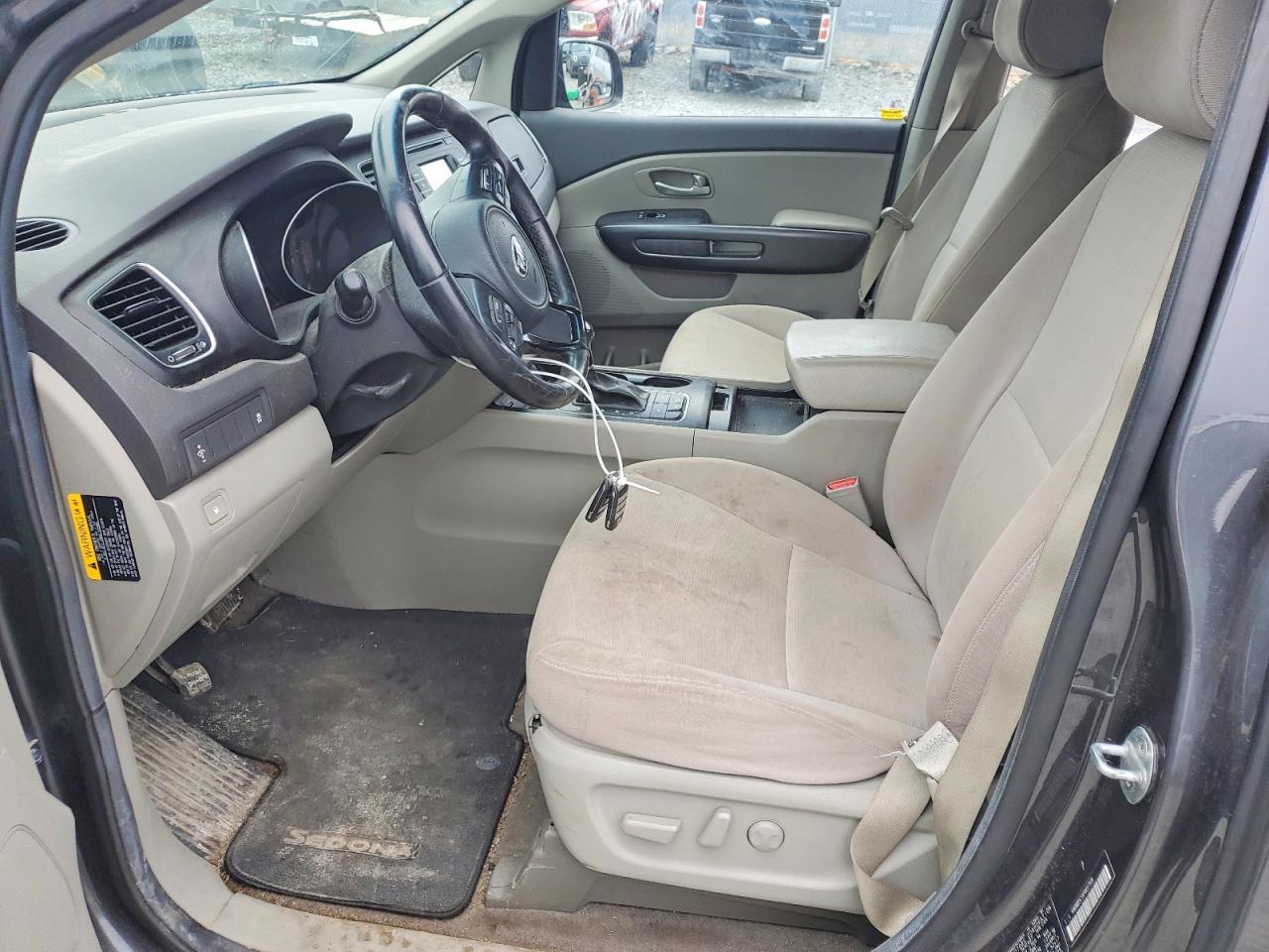 2015 KIA SEDONA