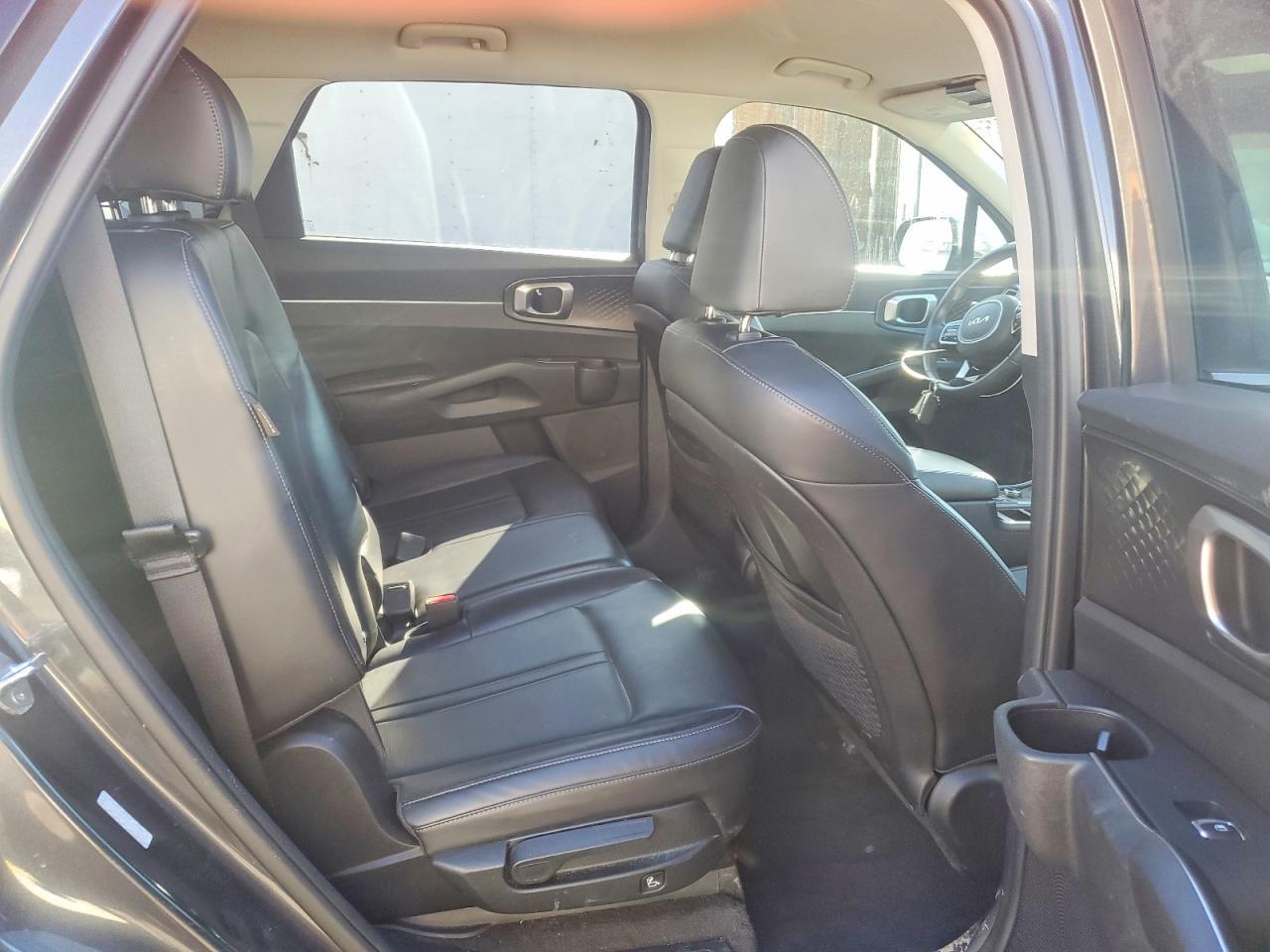 2024 KIA SORENTO
