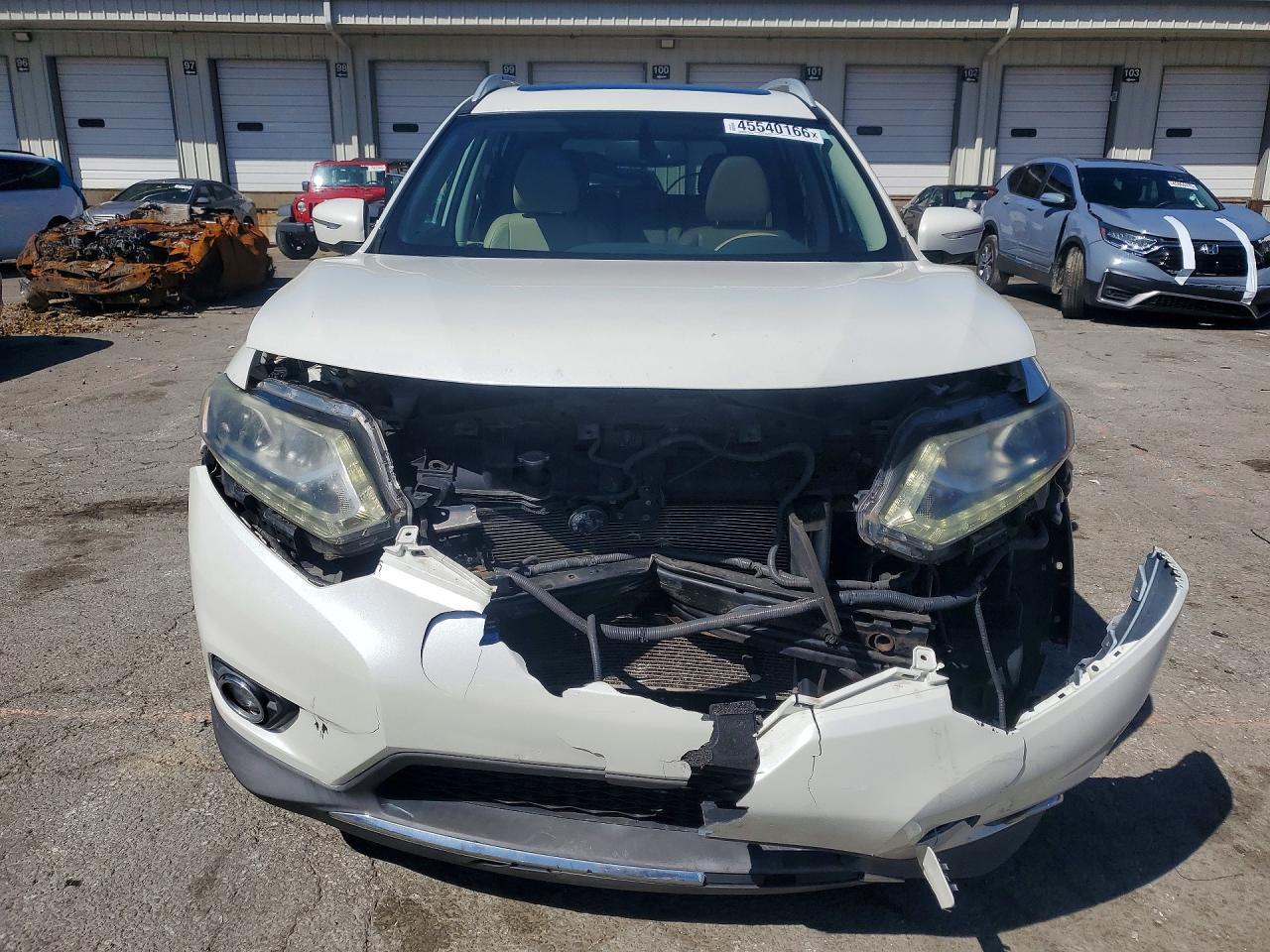 2015 NISSAN ROGUE