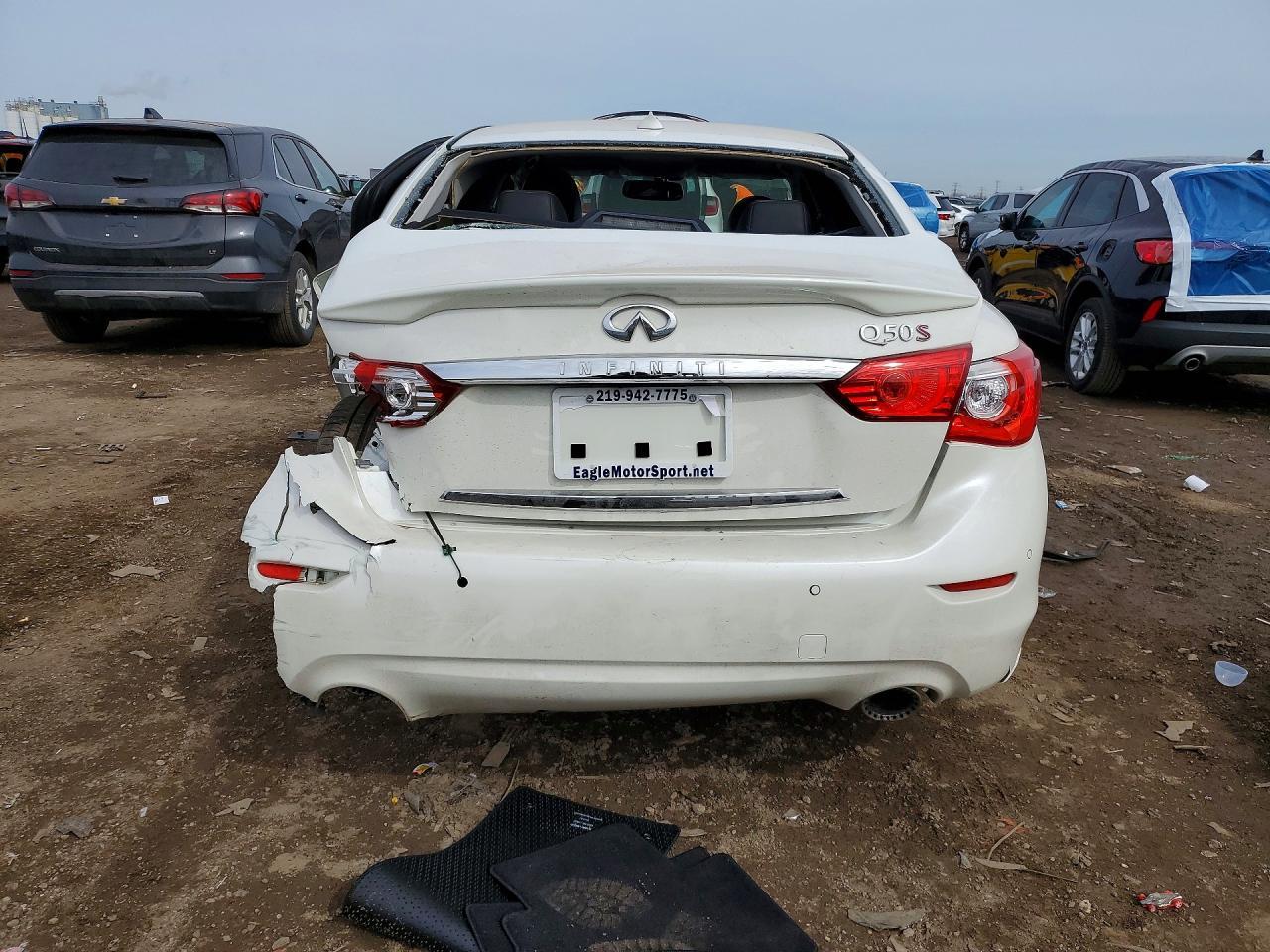 2017 INFINITI Q50