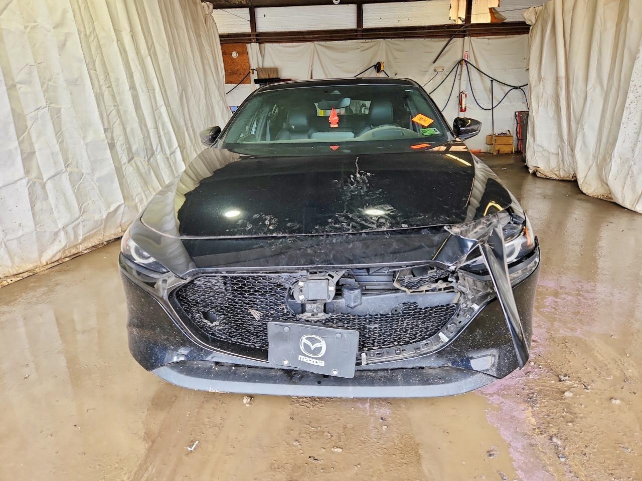 2019 MAZDA 3