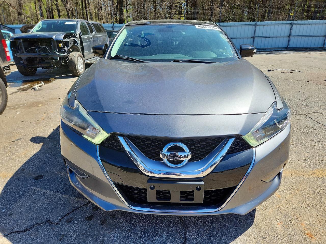 2017 NISSAN Maxima