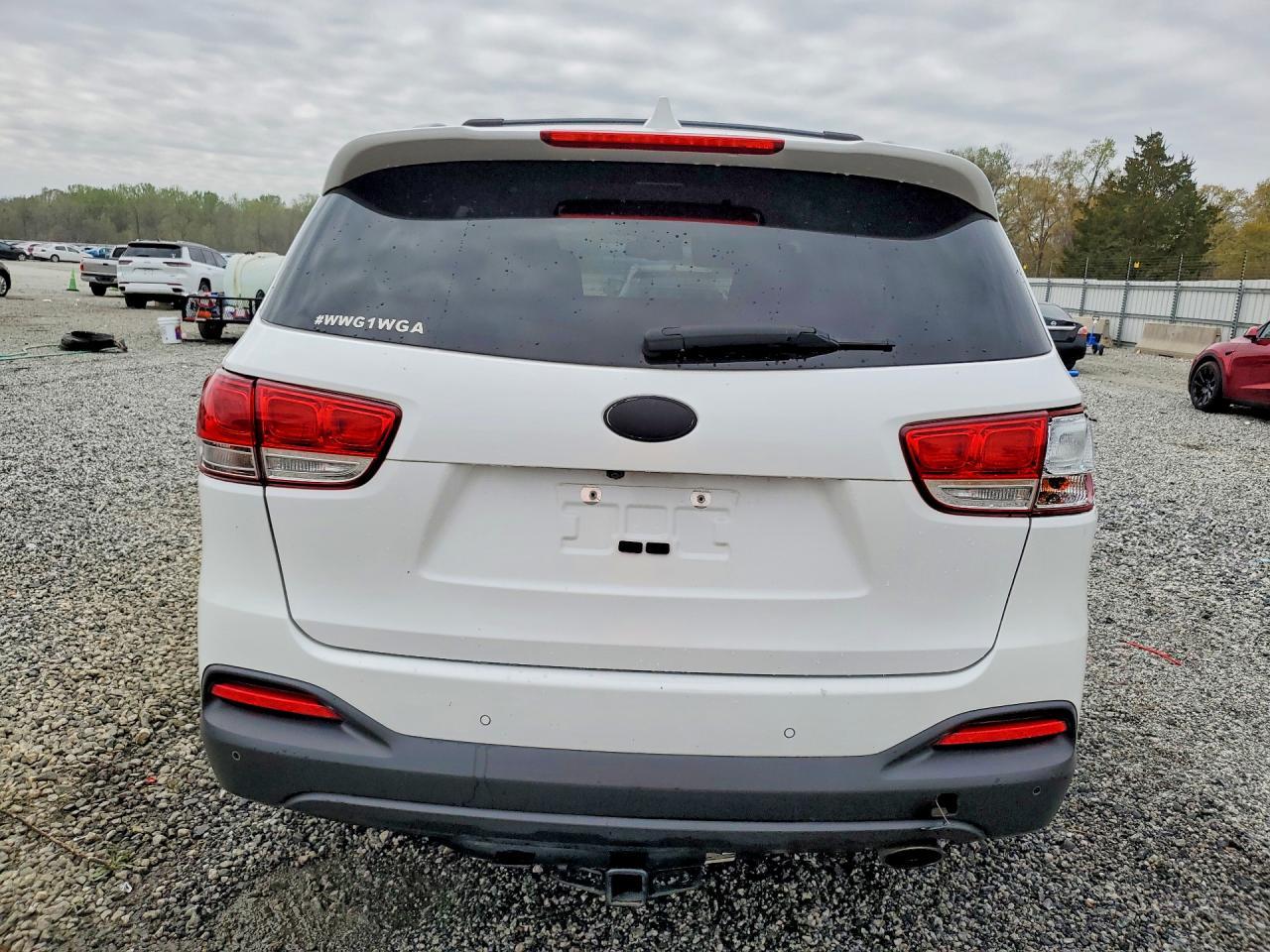 2017 KIA SORENTO