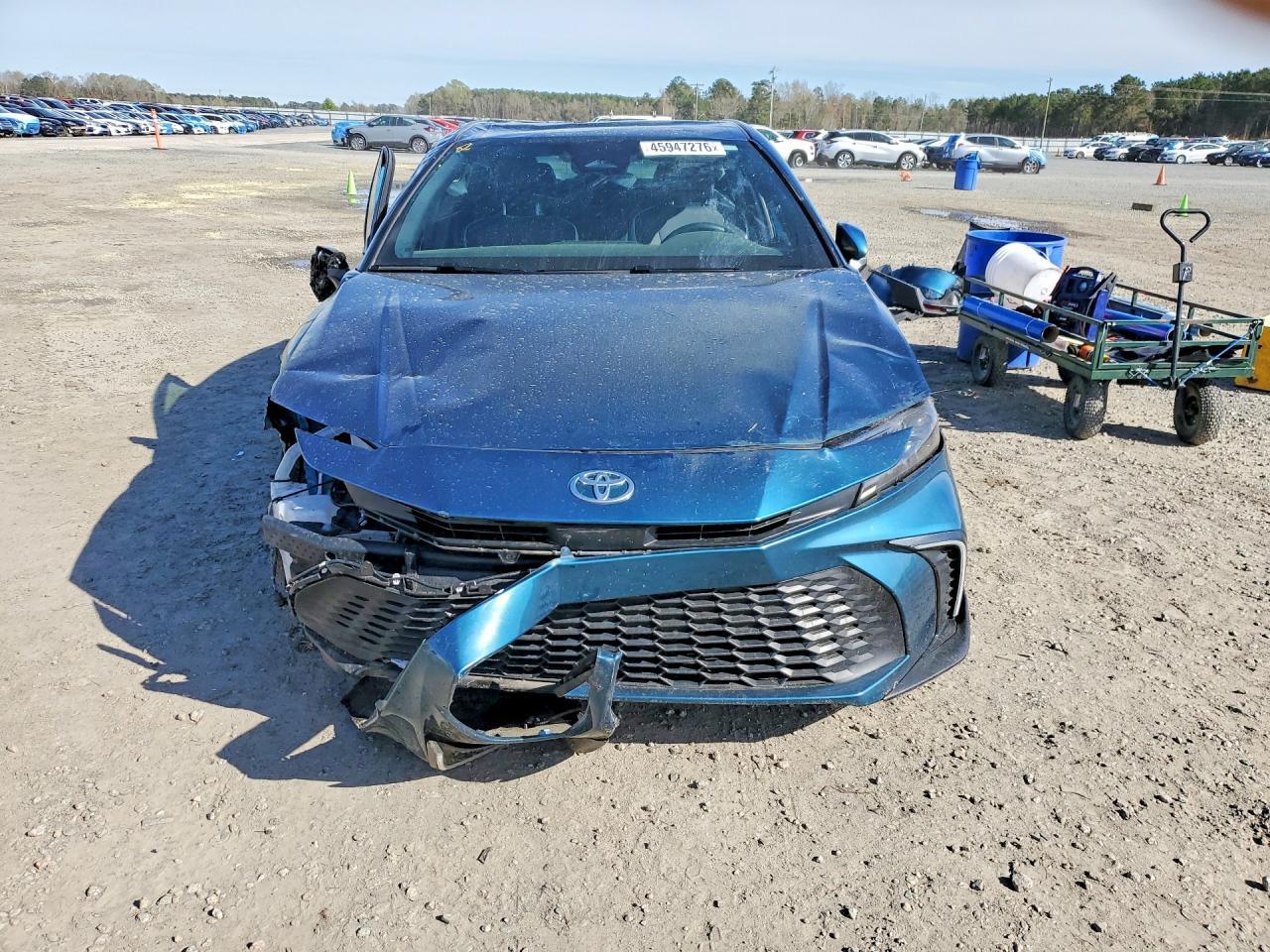 2025 TOYOTA CAMRY
