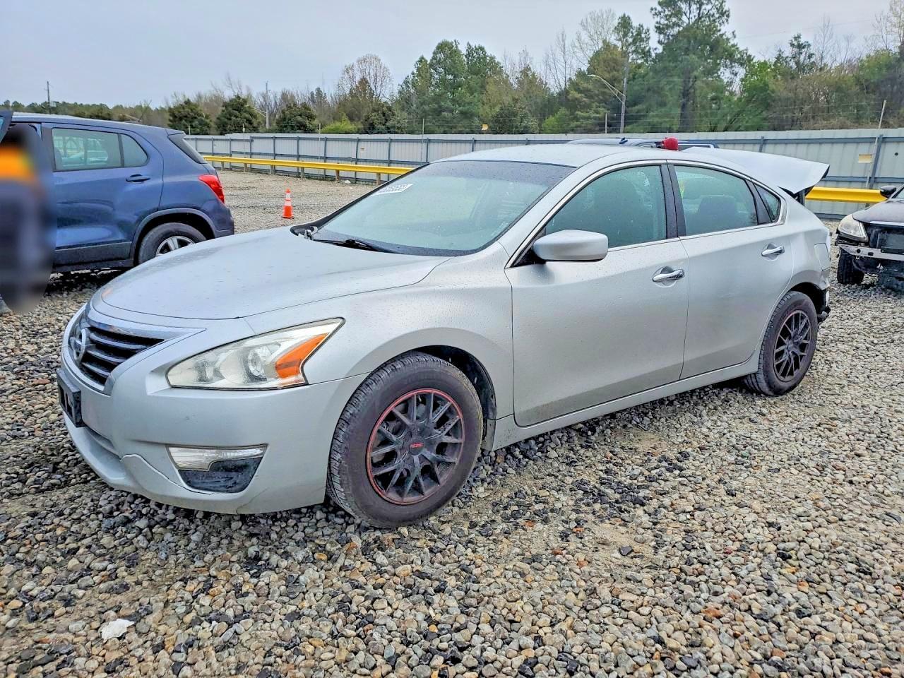 2014 NISSAN ALTIMA