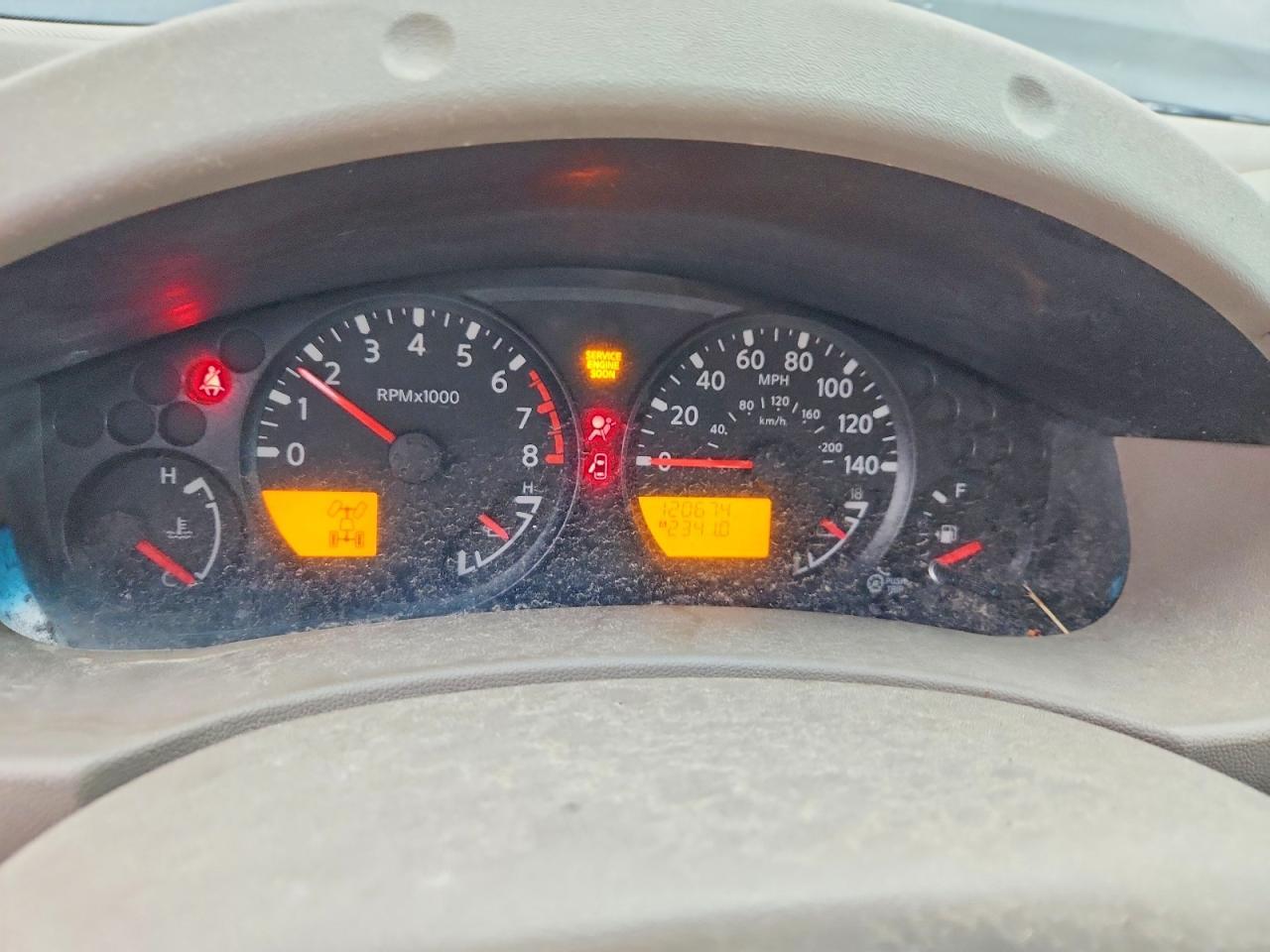 2011 NISSAN Frontier