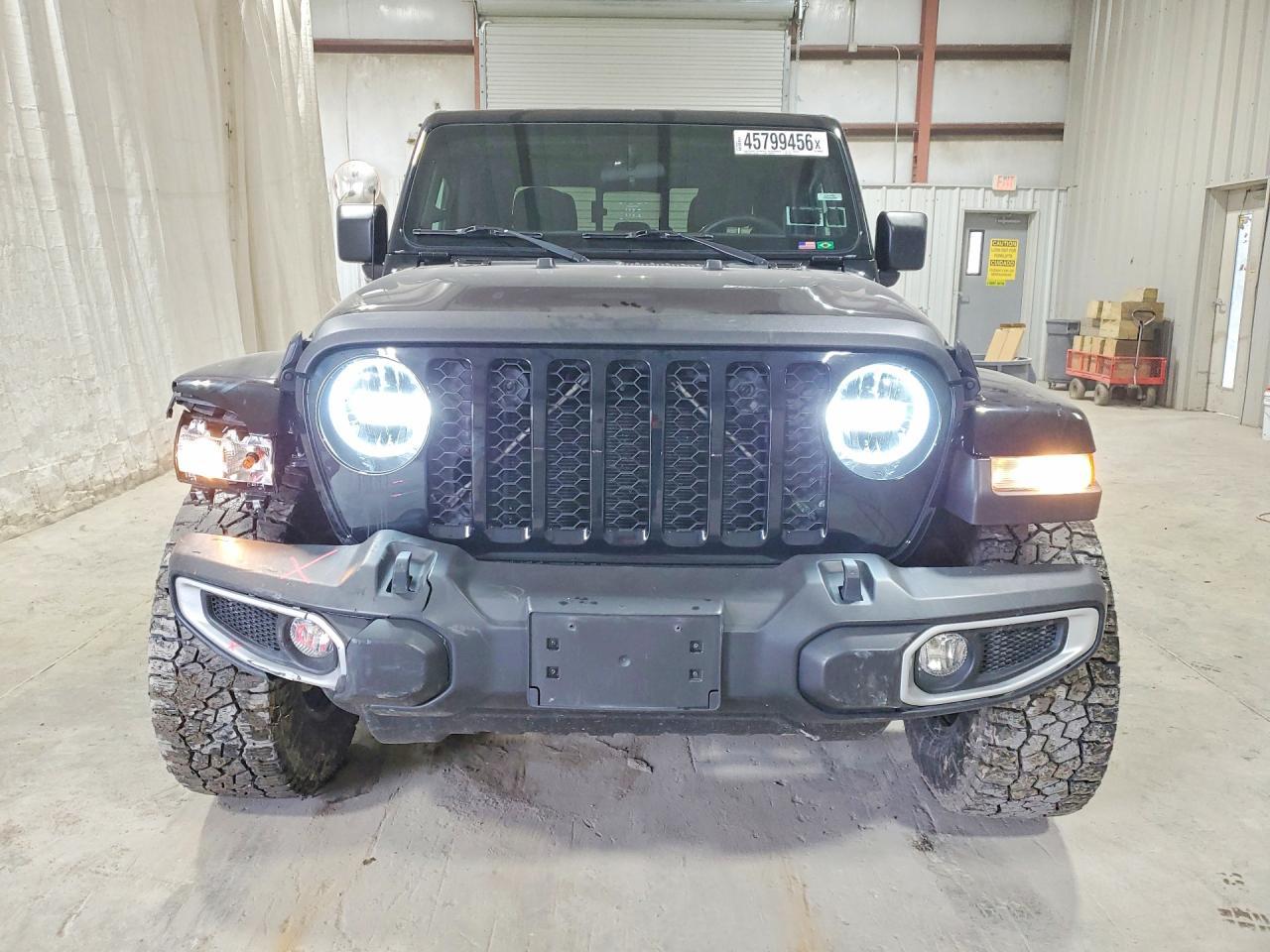 2022 JEEP Gladiator