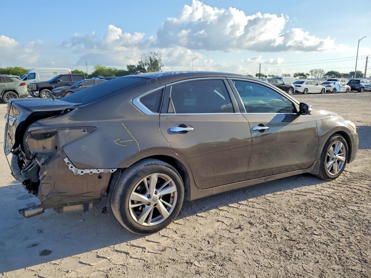 2014 NISSAN ALTIMA