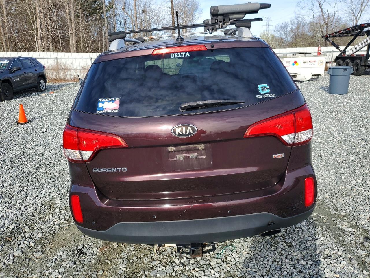 2014 KIA SORENTO
