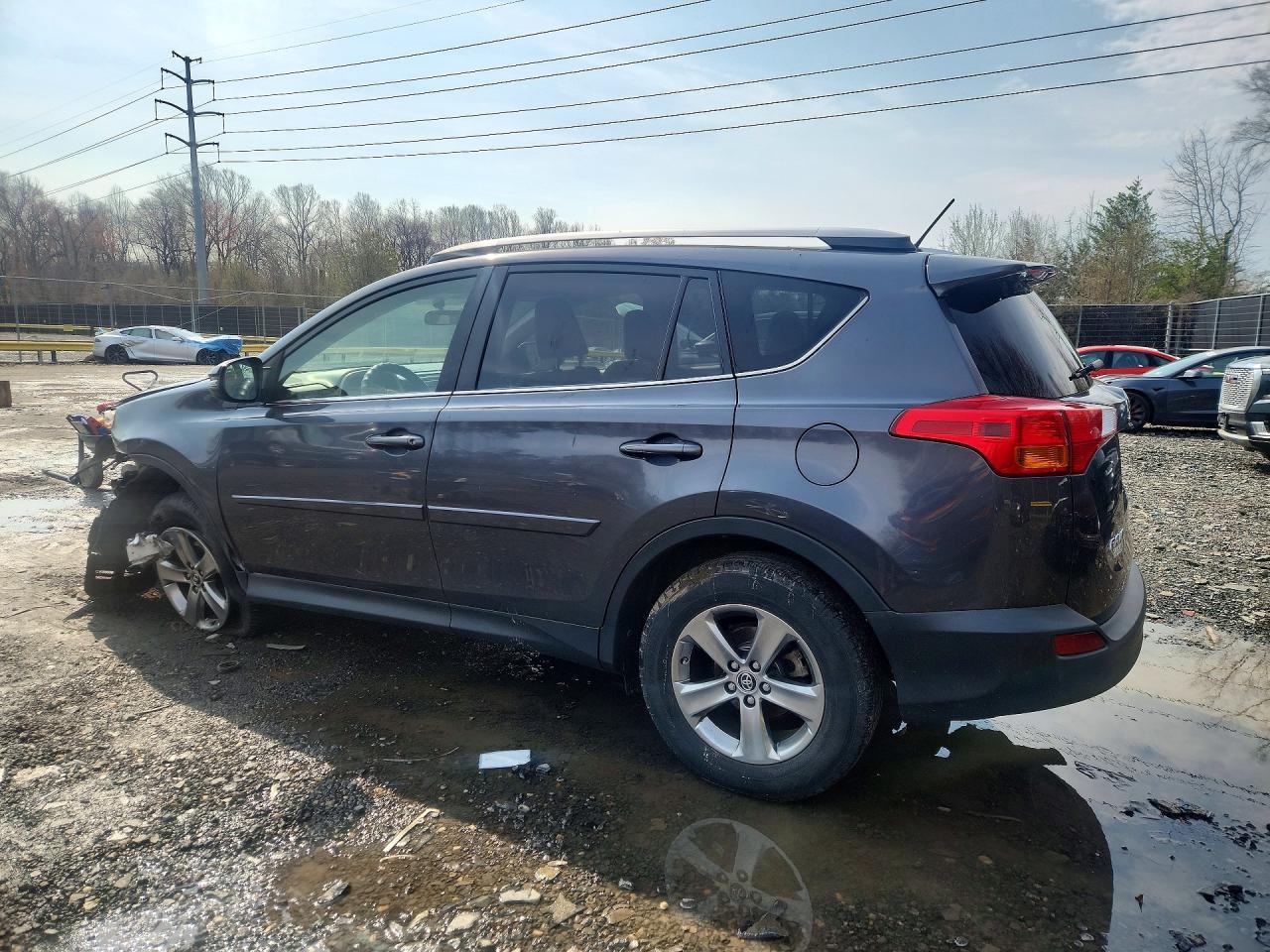 2015 TOYOTA RAV4