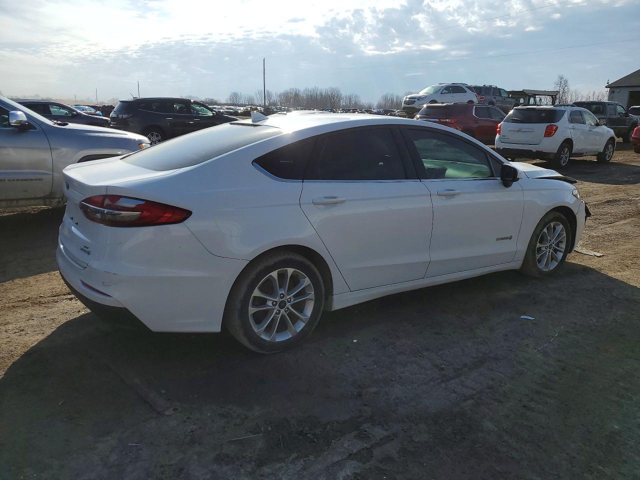 2019 FORD FUSION