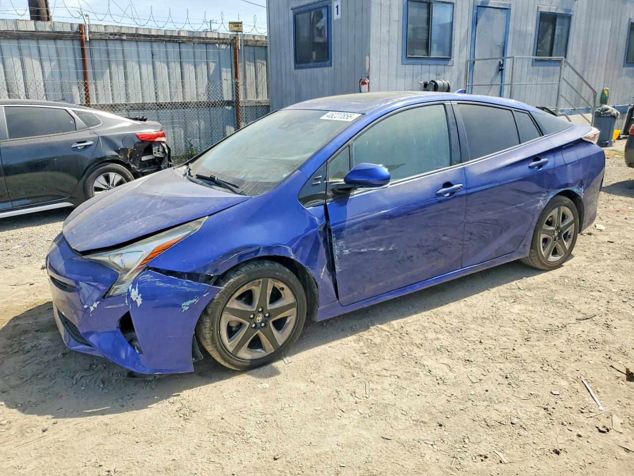 2016 TOYOTA PRIUS