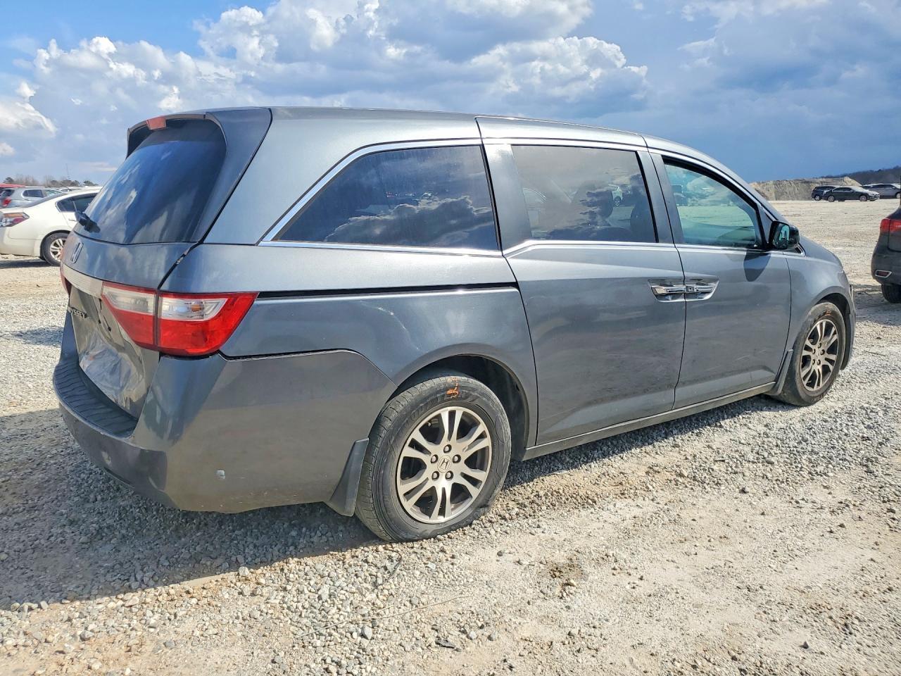 2011 HONDA ODYSSEY