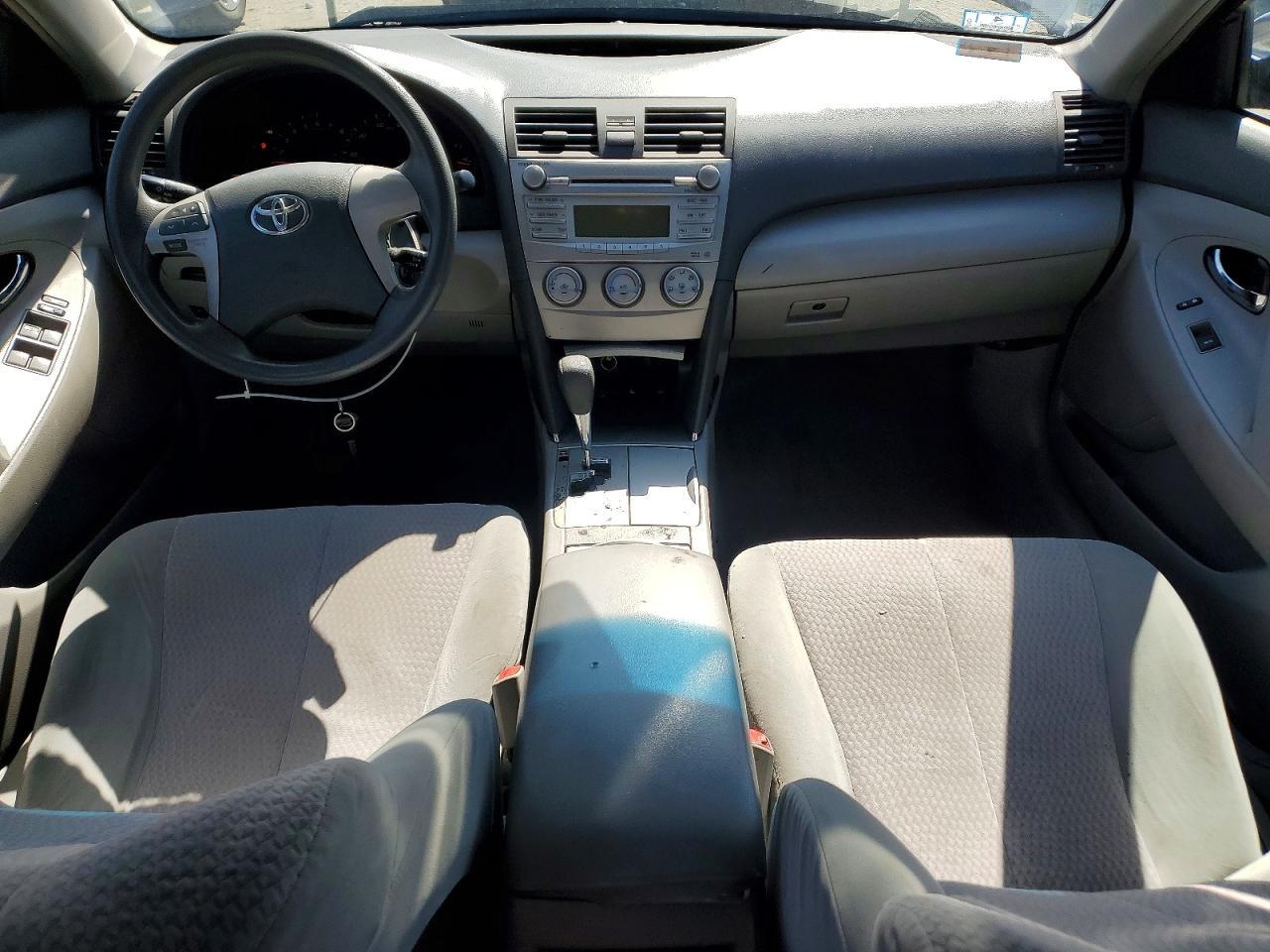 2011 TOYOTA CAMRY