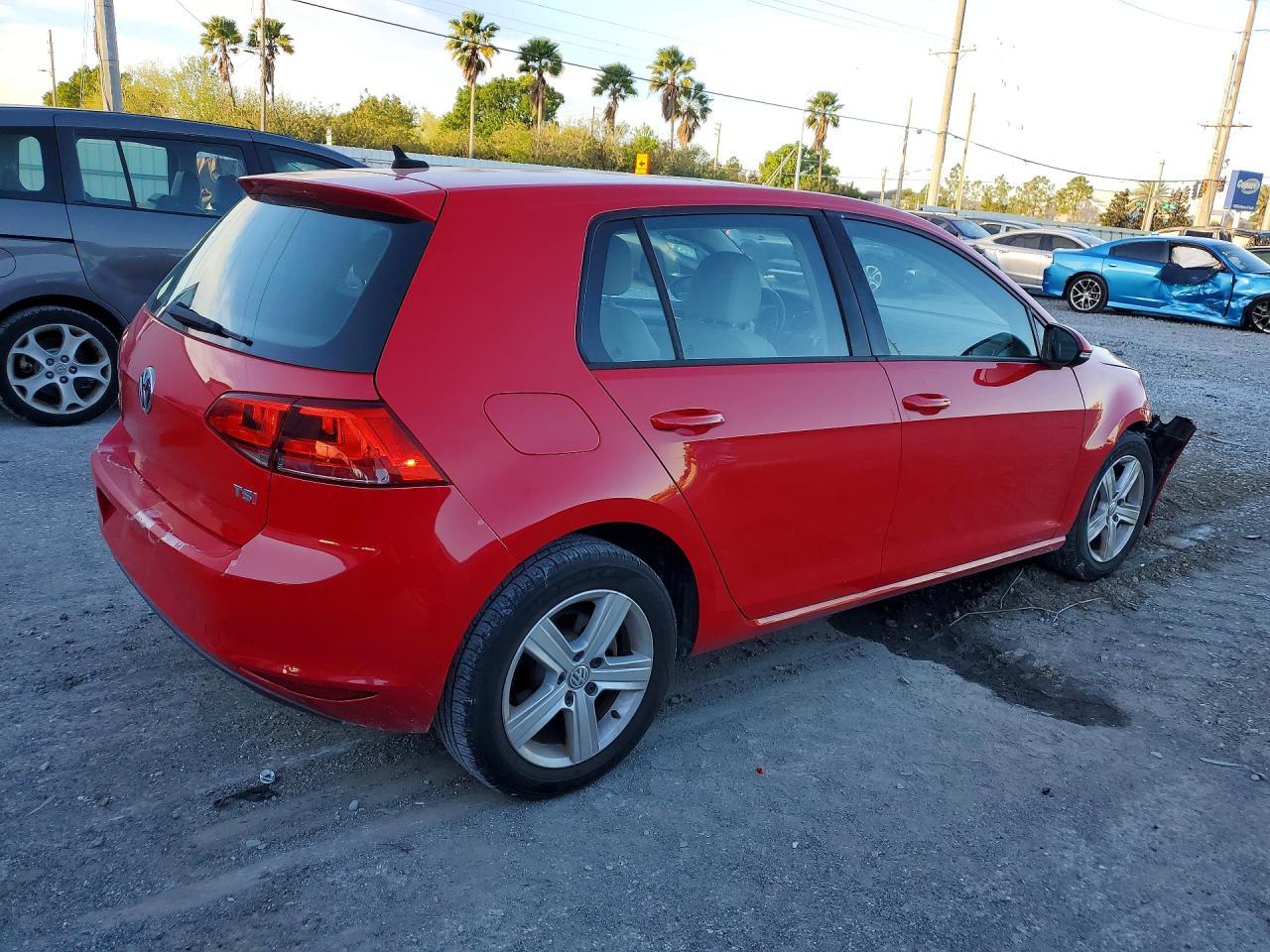 2017 VOLKSWAGEN GOLF