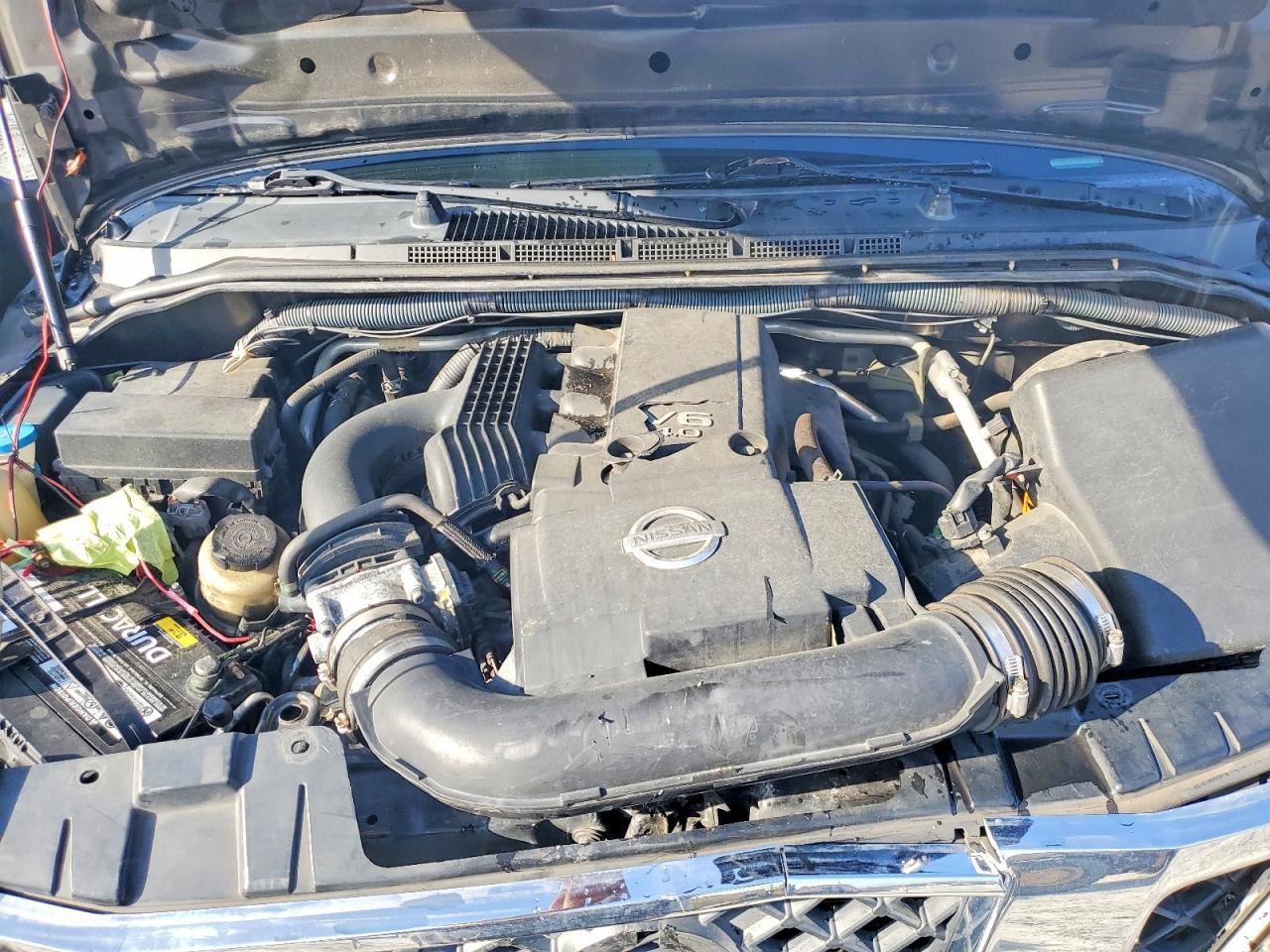 2010 NISSAN Frontier