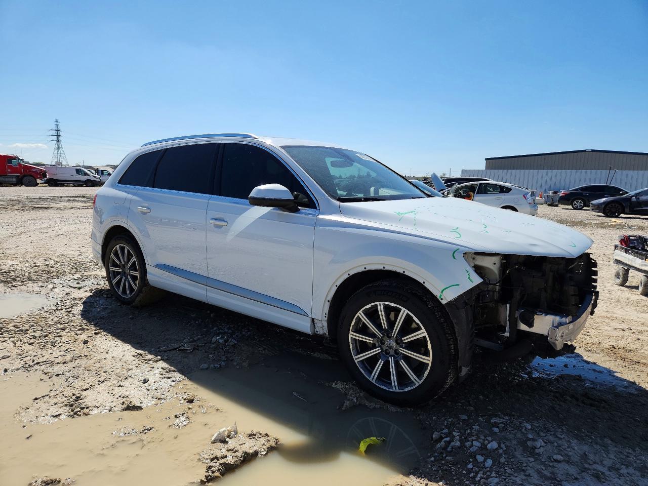 2018 AUDI Q7