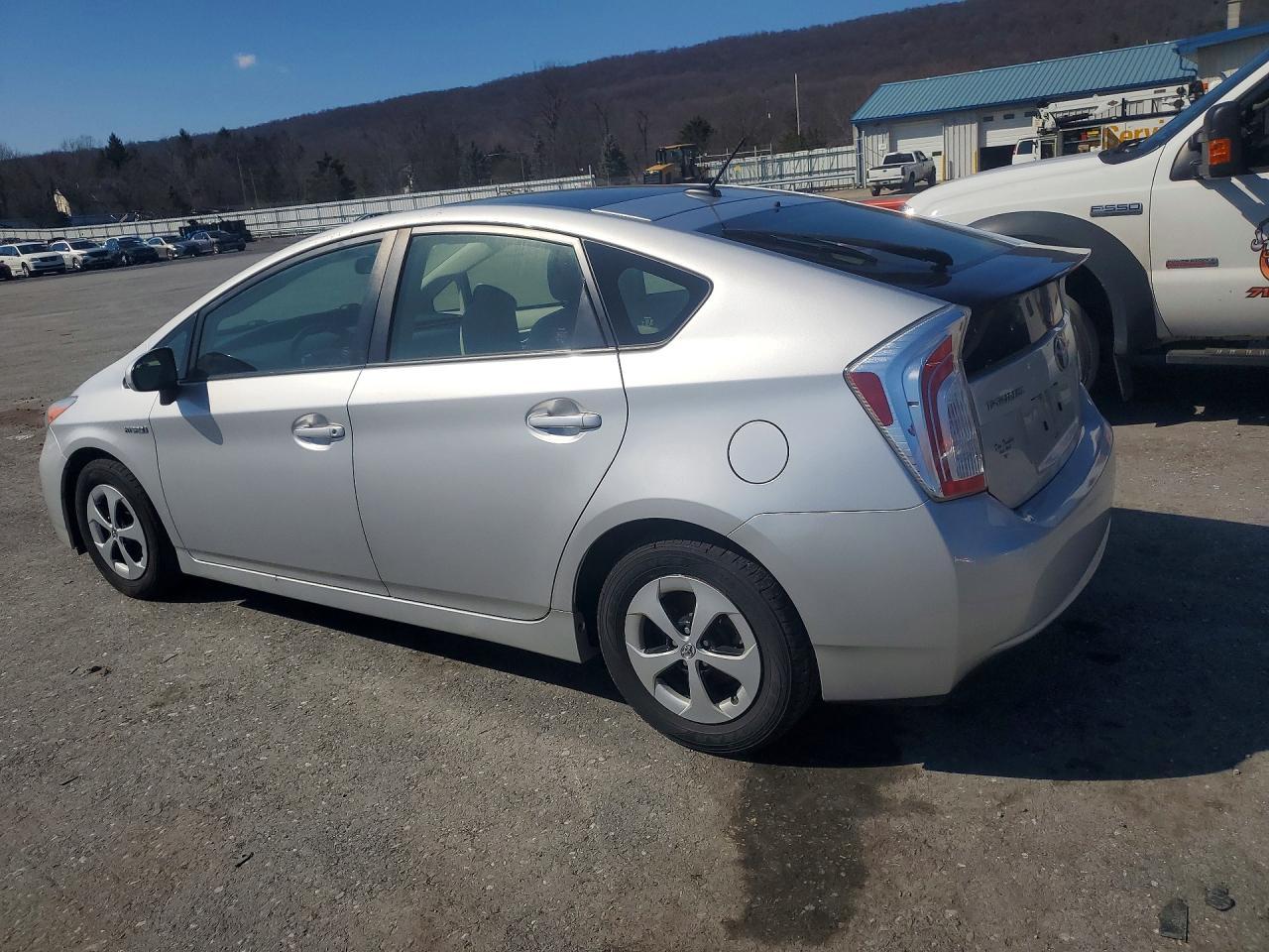 2012 TOYOTA PRIUS